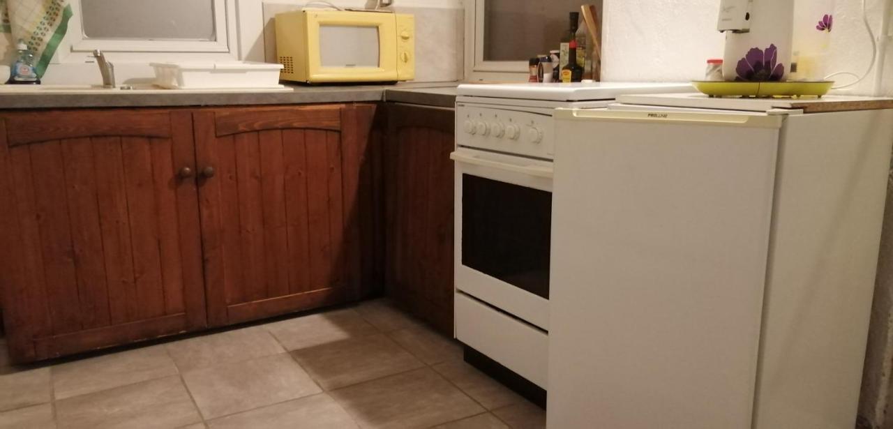 Petit Appartement แปร์ปินญอง ภายนอก รูปภาพ